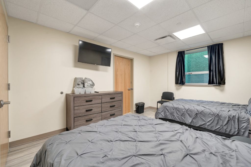 endeavor-house-north-bedroom-2