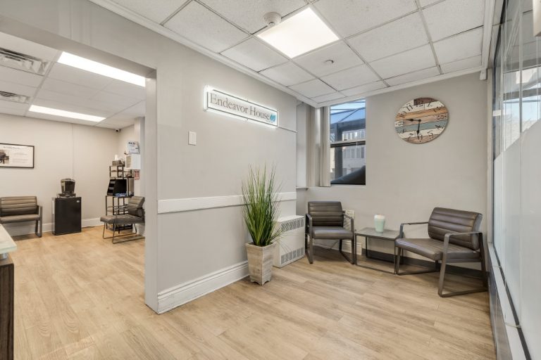 endeavor-house-north-interior-signage