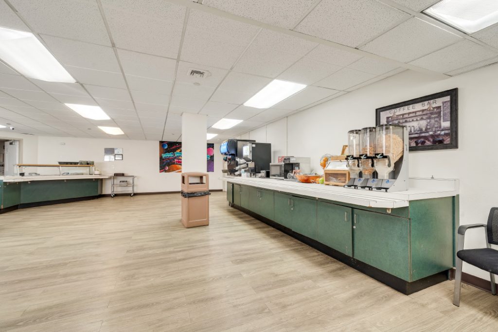 endeavor-house-north-snack-bar